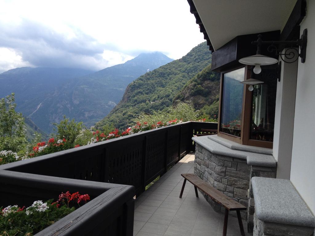 Hotel Masoun dou Caro Pont-Saint-Martin Exterior foto